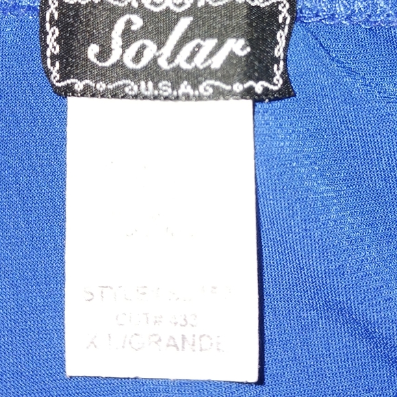 Dress - Picture 2 of 6